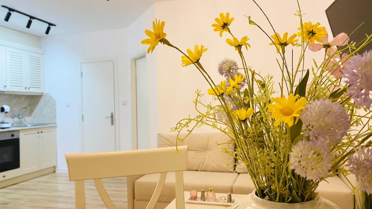 Apartello Modern Apartments In Downpark Slantchev Briag Extérieur photo
