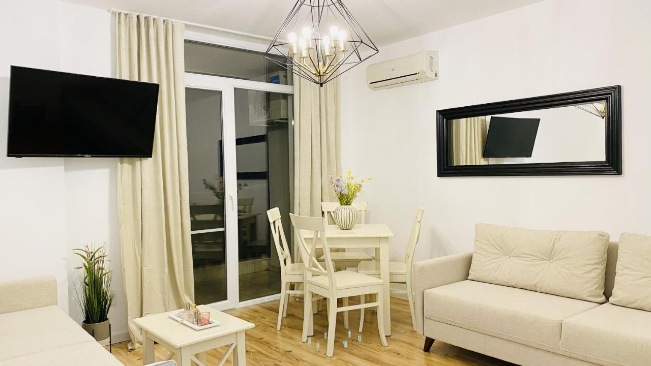 Apartello Modern Apartments In Downpark Slantchev Briag Extérieur photo